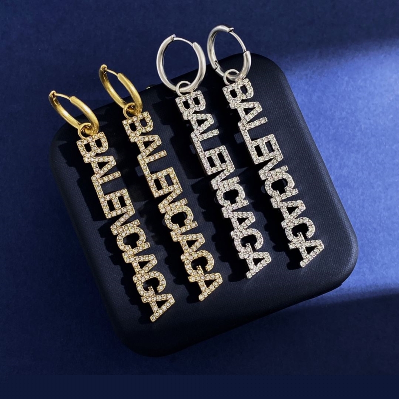 Ba*len*cia*ga earrings